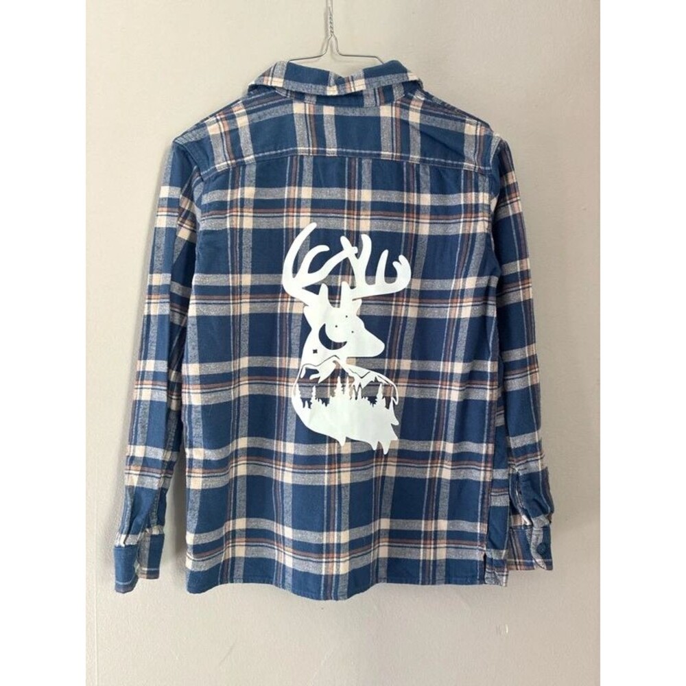 Gap Kids Size L (10) Blue Plaid Flannel Shirt with Deer Graphic Graphic Back